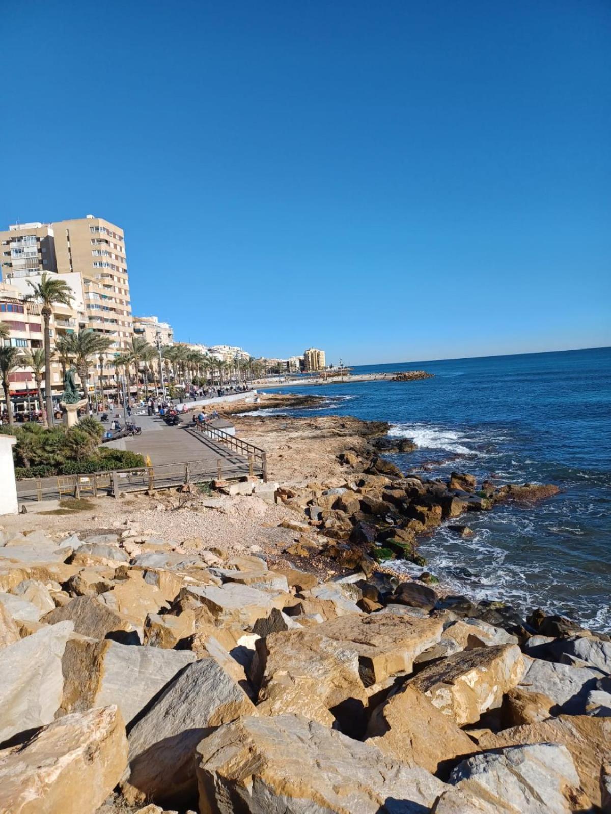 Playa De Los Naufragos Cozy Apartment With Pool Torrevieja Exterior foto